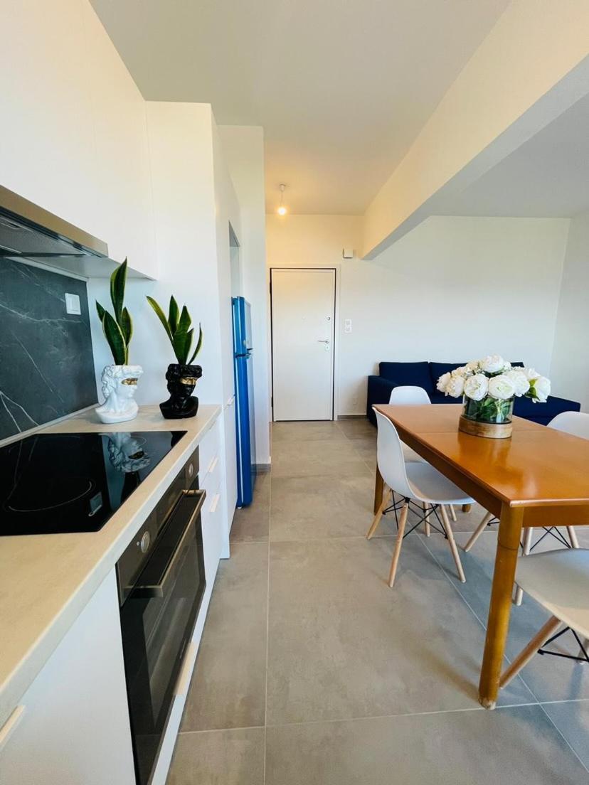 Sea View Apartment1